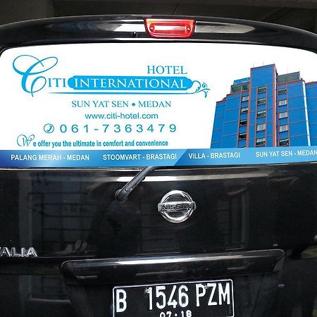 Hotel Citi International Palang Merah Медан Екстериор снимка
