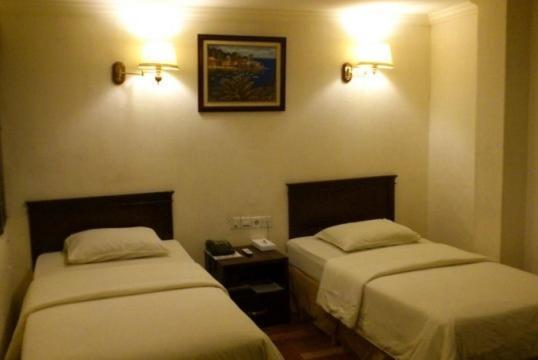 Hotel Citi International Palang Merah Медан Стая снимка