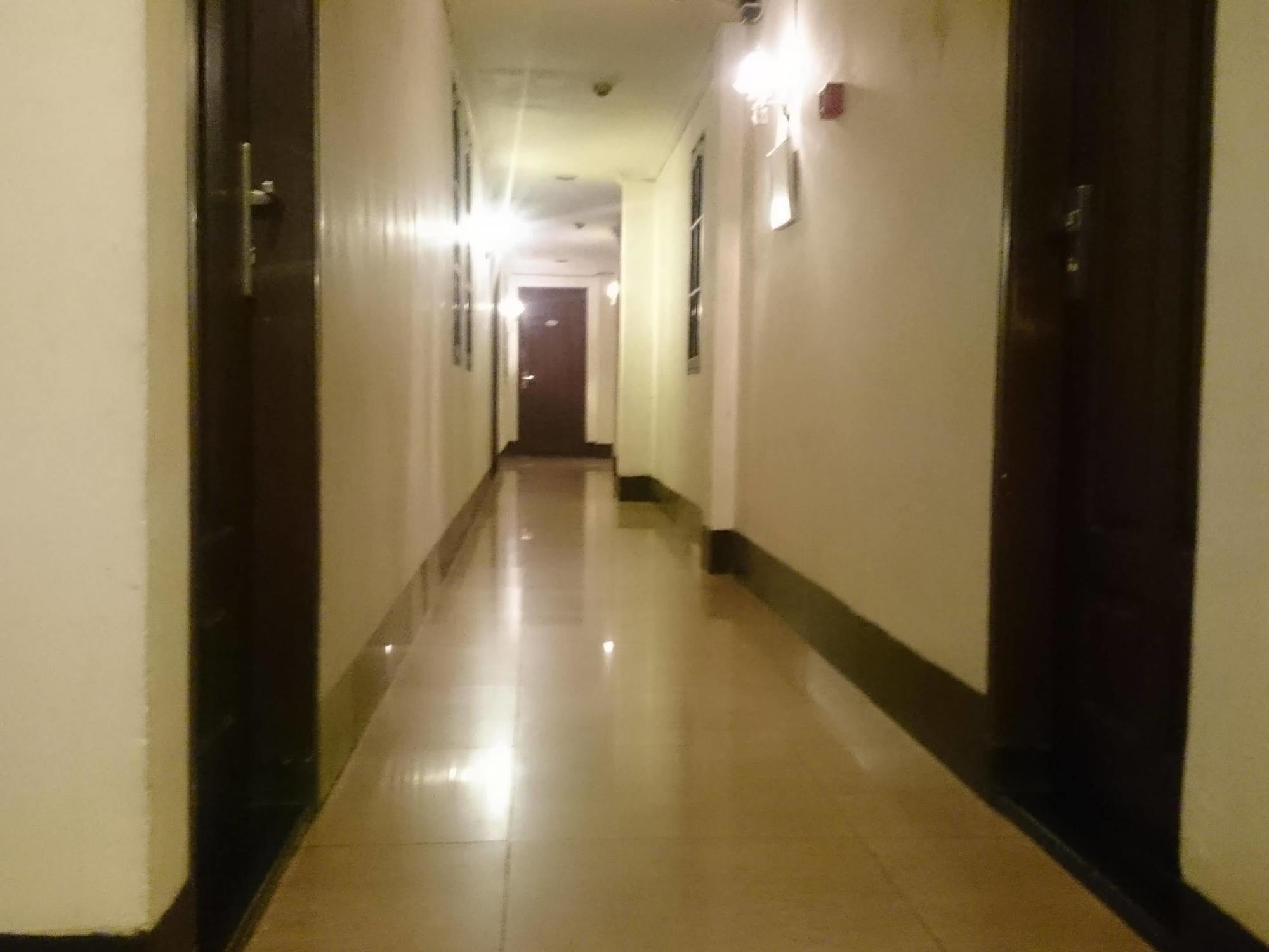 Hotel Citi International Palang Merah Медан Екстериор снимка